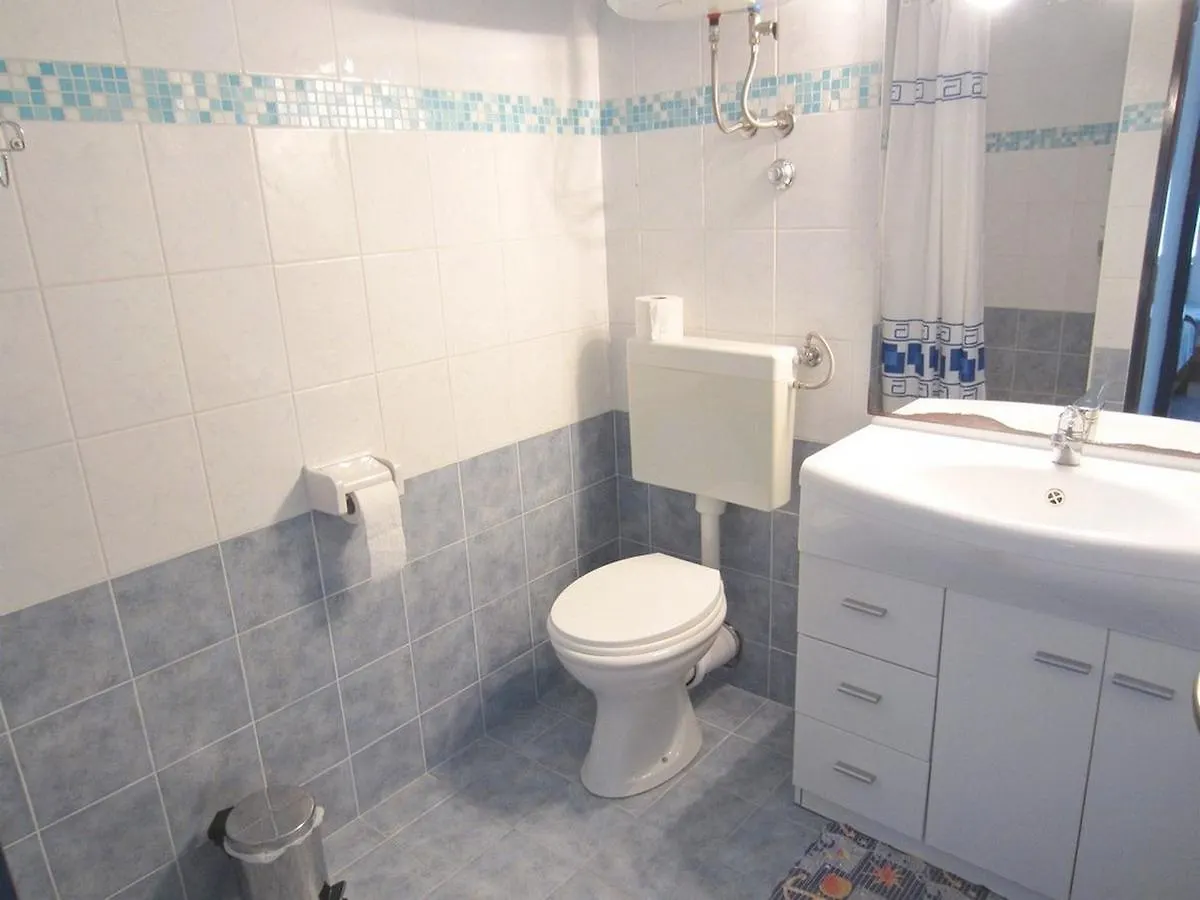Apartments Zdenka Donji Okrug  Chorvatsko